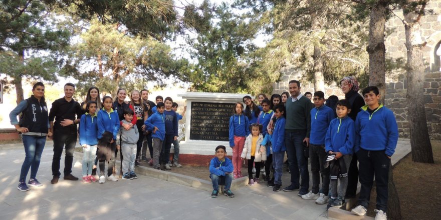 Karslı Öğrenciler Erzurum’u Gezdi