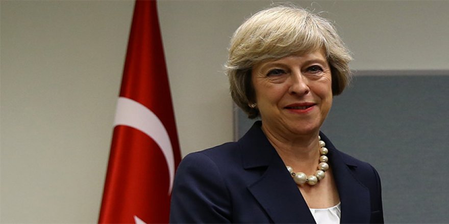 İngiltere Başbakanı May, güvenoyu oylamasını kazandı