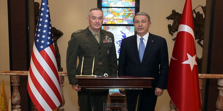 Milli Savunma Bakanı Akar, ABD Genelkurmay Başkanı Dunford ile bir araya geldi