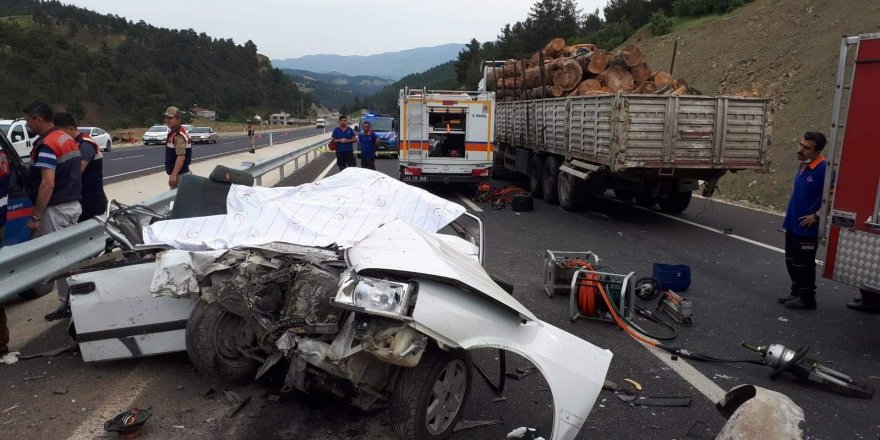 Trafik Canavarı Kana Doymadı, 1 Yılda 3 Bin 373 Kişi Öldü