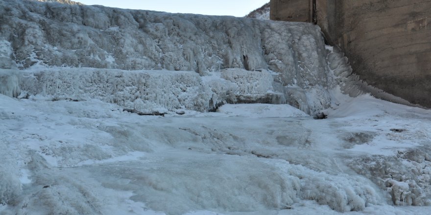 Batı’da bahar, Kars’ta kış