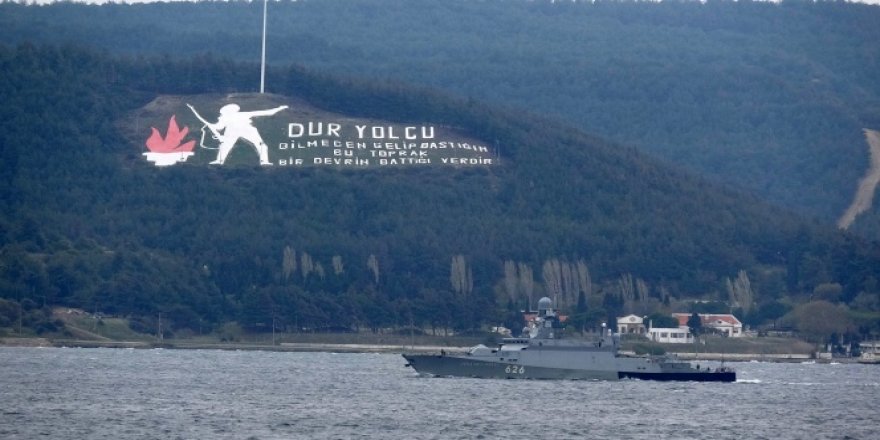 Rus savaş gemisi 'Orekhovo-Zuevo' Çanakkale Boğazı'ndan geçti