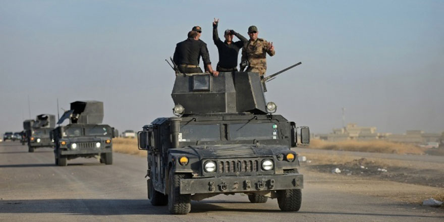 Irak güçleri, Musul'da şehrin diğer yarısını ele geçirmek için hazırlıklarını tamamladı