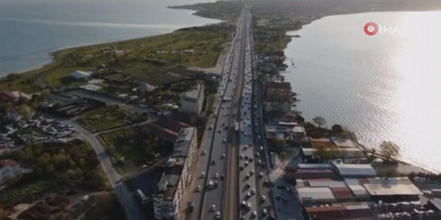 İstanbul'da uzun bir aranın ardından trafik yoğunluğu oluştu