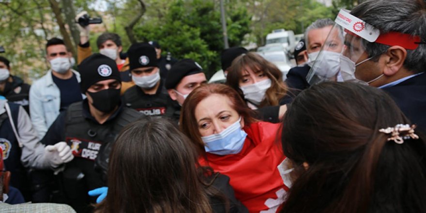 DİSK Genel Başkanı Arzu Çerkezoğlu gözaltına alındı