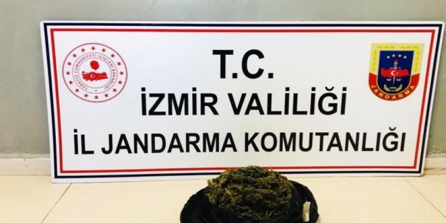 Hem korona virüs tedbirlerine uymadılar, hem de uyuşturucu madde ile yakalandılar