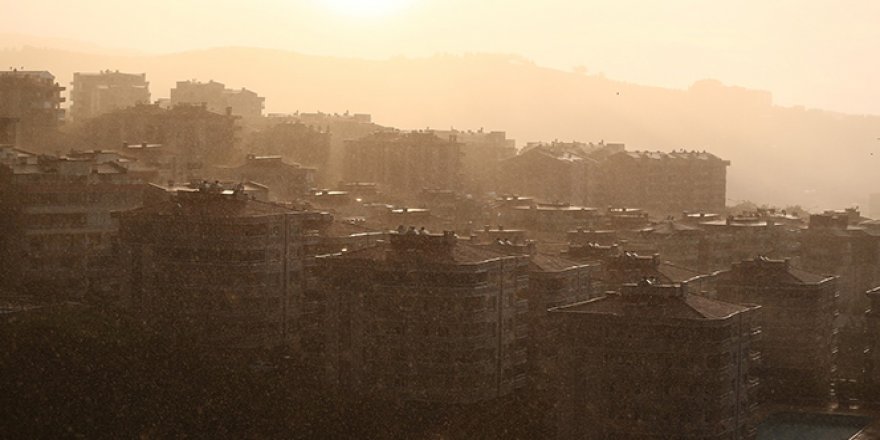 Bursa'da sağanak yağış etkili oldu