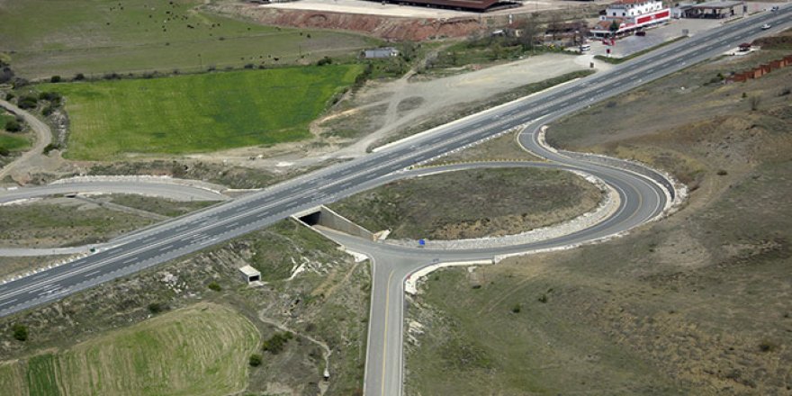 İstanbul-Samsun karayolu boş kaldı