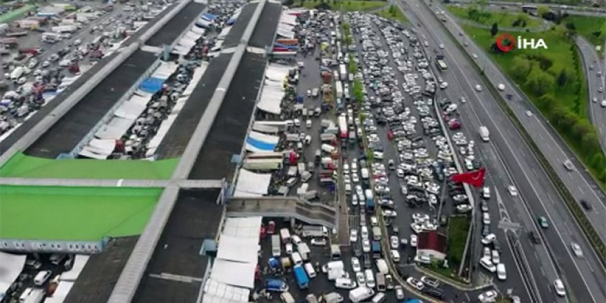 Bayrampaşa Sebze ve Meyve Hali'nde yoğunluk