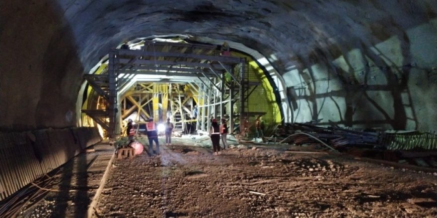 Ege'nin en büyük projelerinden Honaz Tüneli 2021'de faaliyete geçiyor