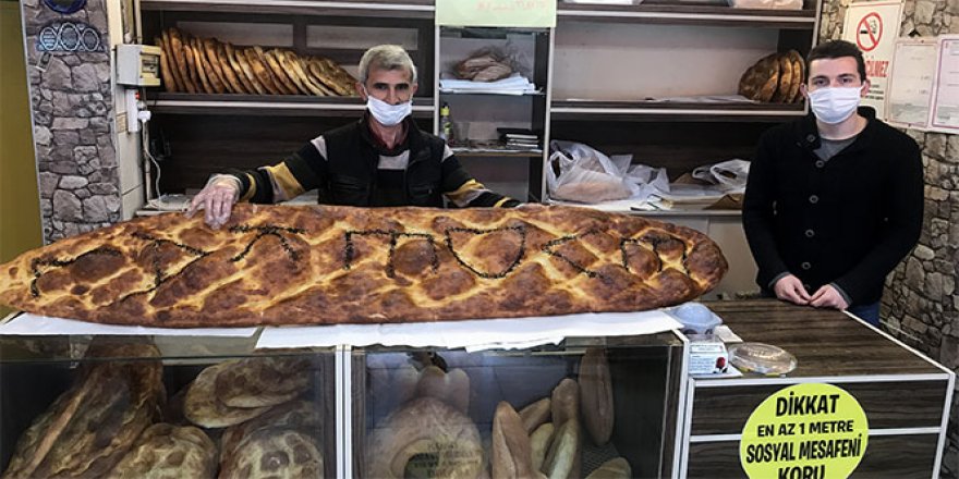 2 metre 45 santimlik pide yaparak ‘Evde kal Türkiye' çağrısında bulundu