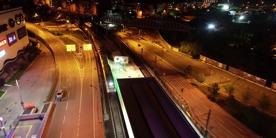 Marmaray'dan iki kıta arası geçiş yapan yük treni havadan görüntülendi