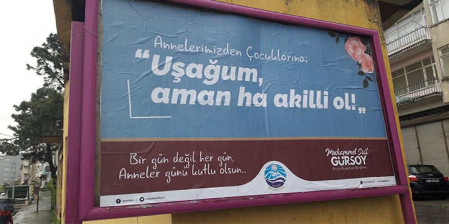 Trabzon'da bilboardlara dikkat çeken Anneler Günü mesajları