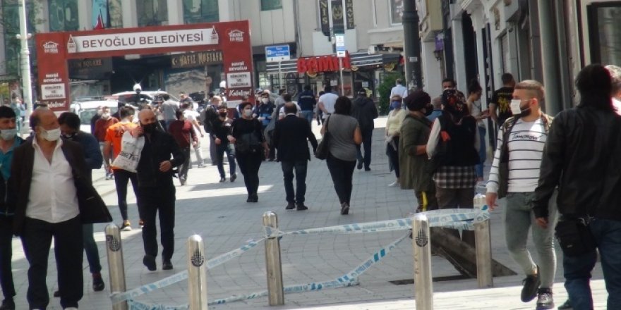 Taksim Meydanı ve İstiklal Caddesi'nde iş yerleri açılıyor