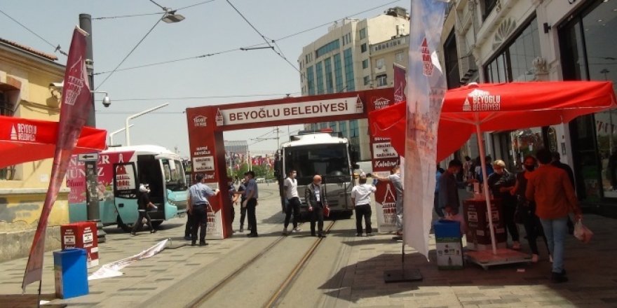 İstiklal Caddesi'nde faciadan dönüldü