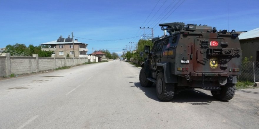 Taziyenin olduğu mahallede bazı sokaklar karantinaya alındı