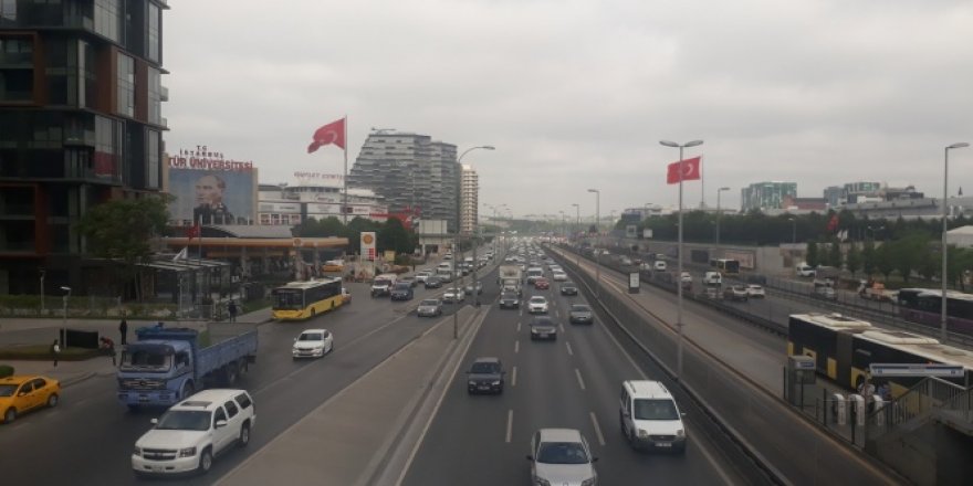 İstanbul'da trafik yoğunluğu arttı