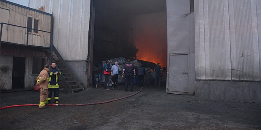 Kocaeli'de fabrika yangını