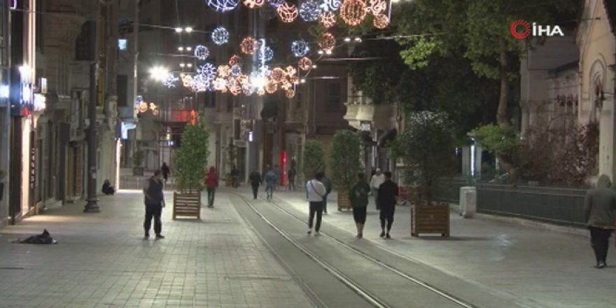 Kısıtlama bitti, Taksim'de hareketlilik başladı