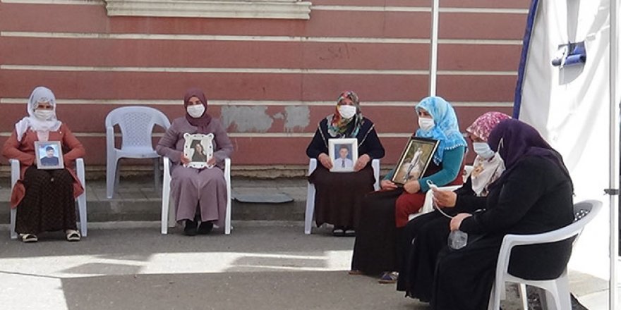 HDP önündeki ailelerin evlat nöbeti 269'uncu gününde