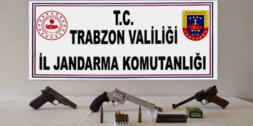 Trabzon'da silah kaçakçılığı