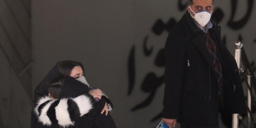 İran'da korona virüsten son 24 saatte 72 kişi öldü