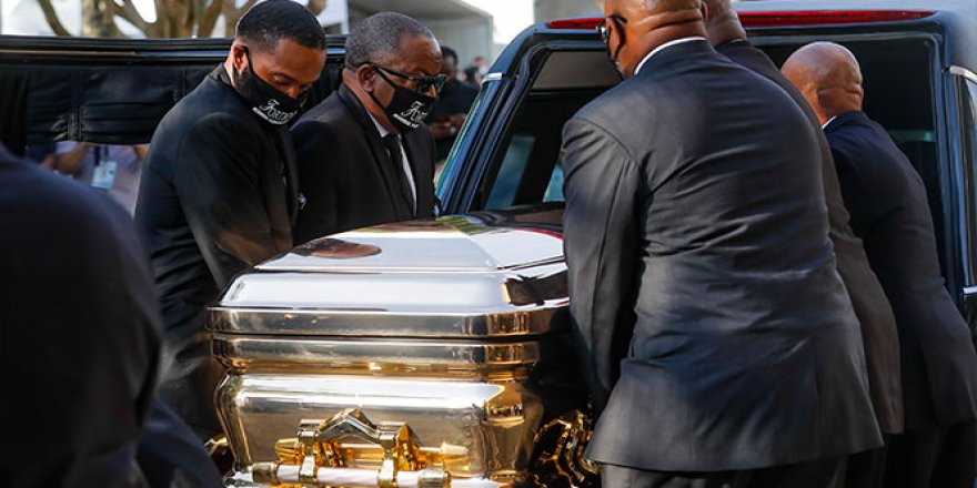 Floyd için son yolculuğuna uğurlanacağı Houstan'da cenaze töreni