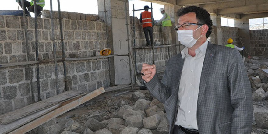 Şırnak'ta terörün yakıp yıktığı tarihi yapılar onarılıyor