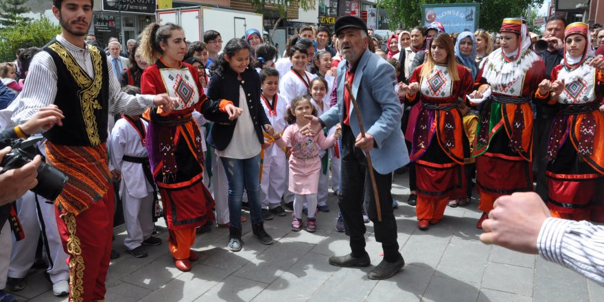 Göz nuru, el emeği ürünler sergilendi