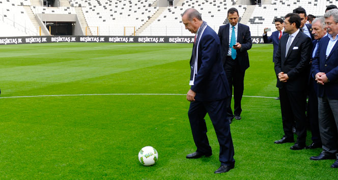 Vodafone Arena'da ilk santra Cumhurbaşkanı Erdoğan'dan