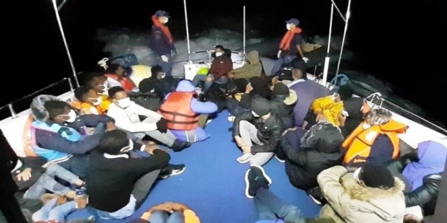 Didim'de 17 düzensiz göçmen yakalandı