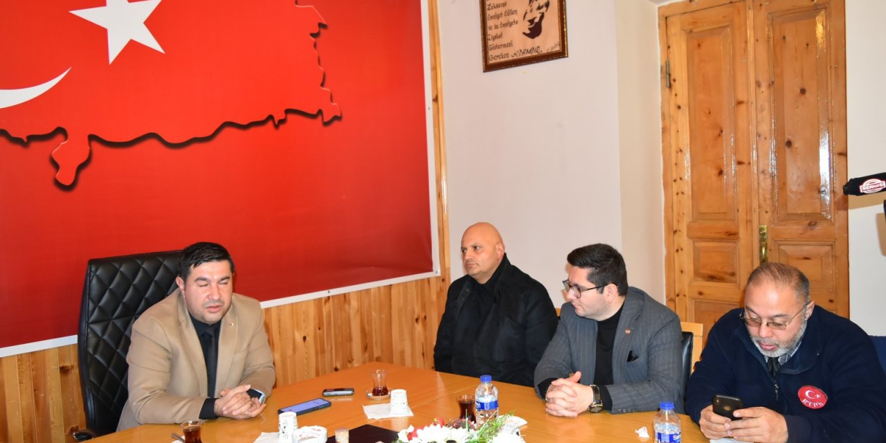 Başkan Bozan Kars basını ile bir araya geldi
