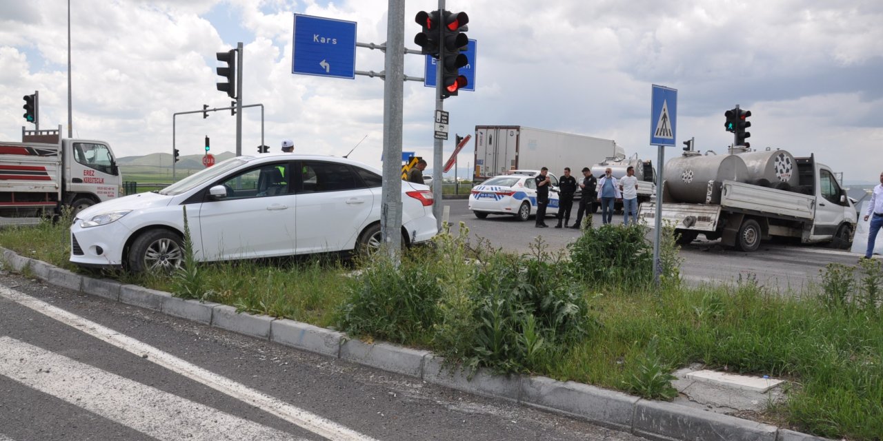 Kars’ta trafik kazası: 4 yaralı