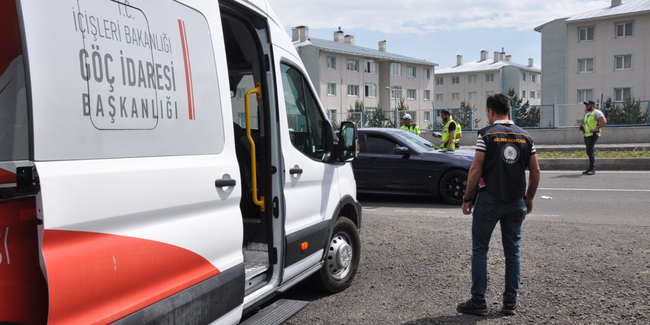 Kars’ta düzensiz göçmene geçit yok