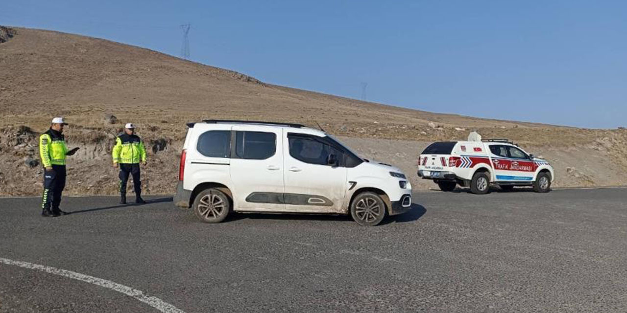 Kars’ta 8 Araç Trafikten Men Edildi