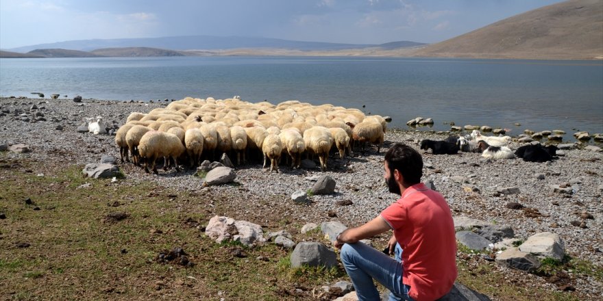 Aygır Gölü ziyaretçilerini bekliyor