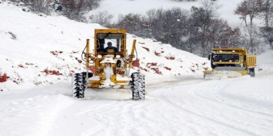 Kars’ta 100'e yakın köy yolu ulaşıma kapandı