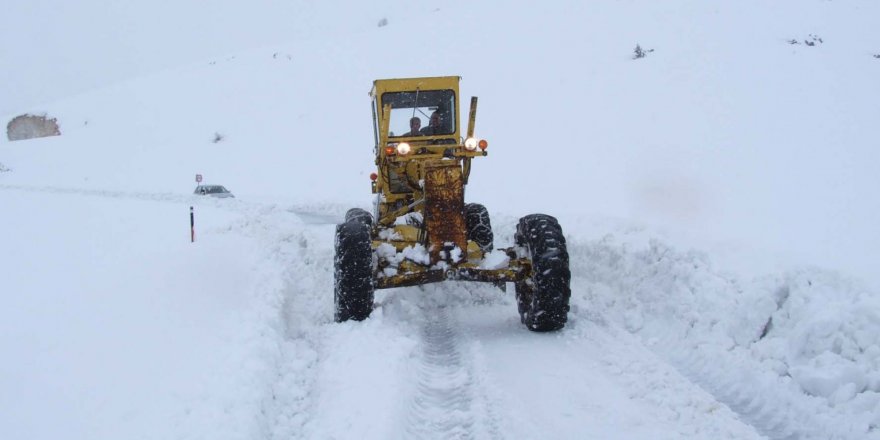 Kars’ta 5 köy yolu ulaşıma kapandı