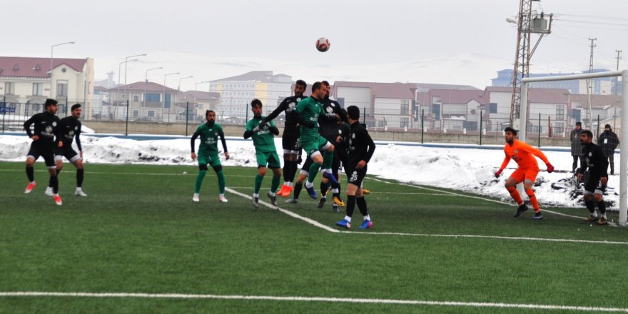 Kars 36 Spor 3 – Yakutiyespor 1