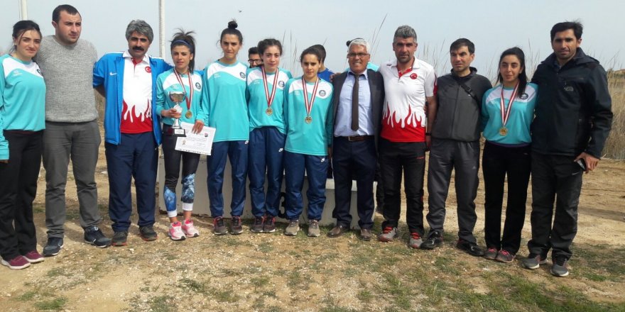 Karslı atletler Mersin’de Türkiye Şampiyonu oldu