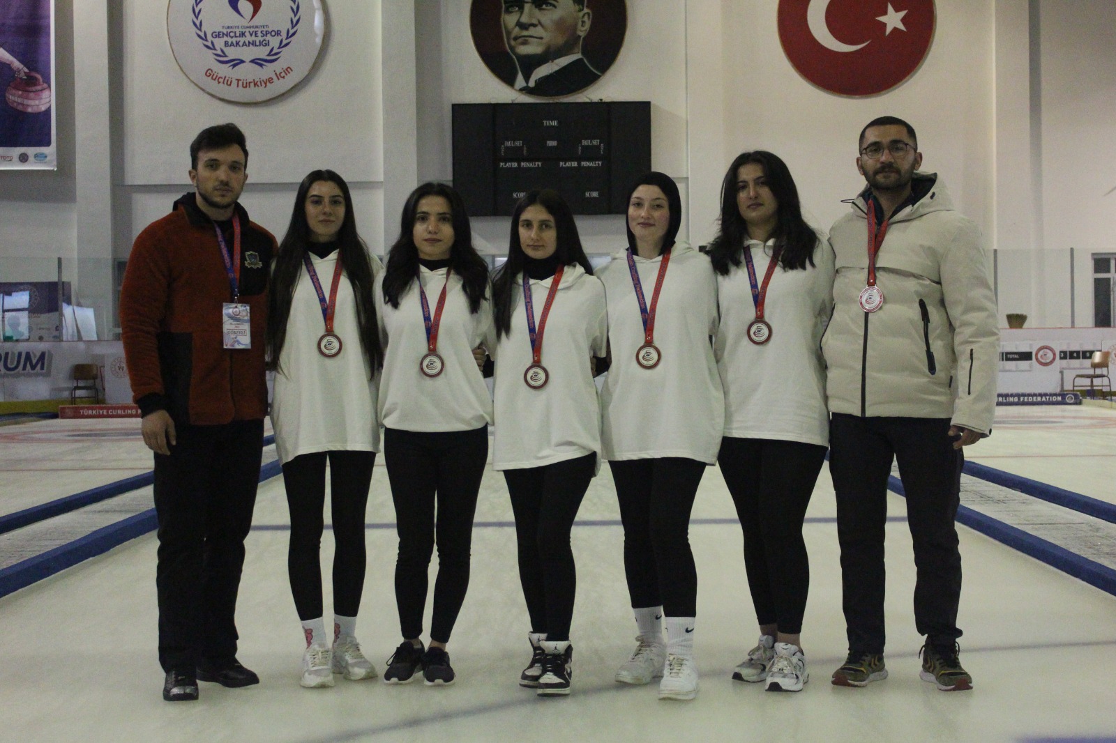 kafkars-kadin-curling-takimi-2-oldu-5.jpeg