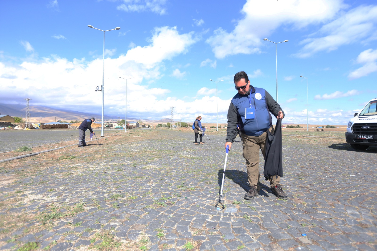 karstan-edirneye-plastik-cop-toplama-yuruyusu-ani-oren-yerinden-basladi-5.jpg